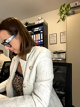 Hii Lolla online show from 11-07-25, 07:08