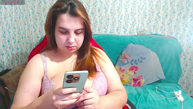 Snapshot of Anna_Ki chatting on 03-06-25, 03:24 Anna Ki online show from 03-06-25, 03:24