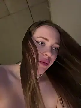 Snapshot of -SweetDi- chatting on 07-17-26, 06:13 -SweetDi- online show from 07-17-26, 06:13