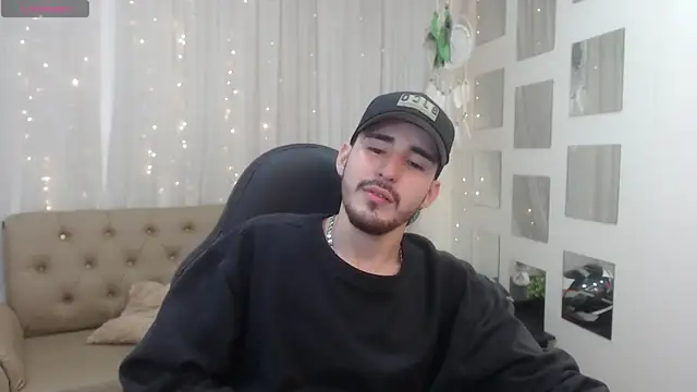 DmitriSanders online show from 12-29-24, 03:35