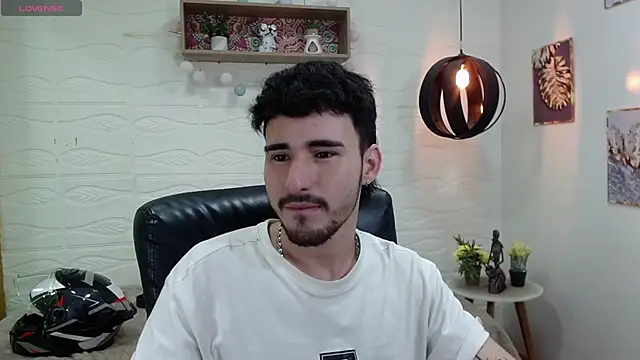 DmitriSanders online show from 01-09-25, 02:33