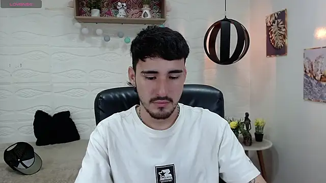 DmitriSanders online show from 01-28-25, 12:36