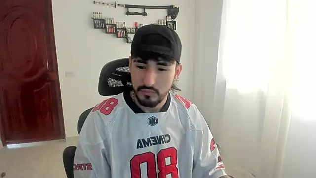 DmitriSanders online show from 04-18-26, 03:16