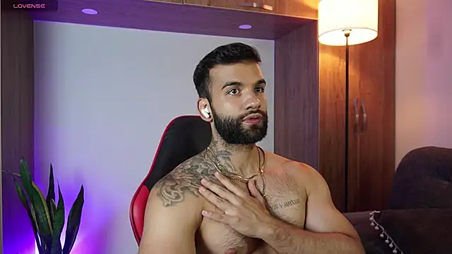 MarkHazze online show from 11-21-25, 10:52