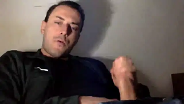 Snapshot of mainnrd chatting on 04-26-26, 08:39 mainnrd online show from 04-26-26, 08:39