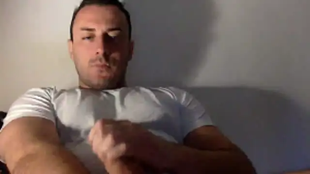 Snapshot of mainnrd chatting on 05-08-26, 10:20 mainnrd online show from 05-08-26, 10:20