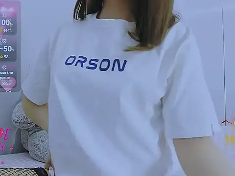 Linh diudang online show from 11-15-25, 03:15