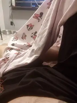 Snapshot of dredre1069 chatting on 01-19-26, 04:16 dredre1069 online show from 01-19-26, 04:16