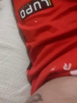 Snapshot of dredre1069 chatting on 03-11-26, 01:22 dredre1069 online show from 03-11-26, 01:22