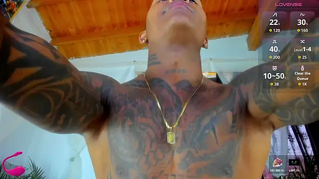 Snapshot of esteveen_ortegas_ chatting on 10-15-25, 05:46 esteveen ortegas online show from 10-15-25, 05:46