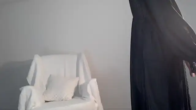 Lily 0000 online show from 02-25-25, 01:28