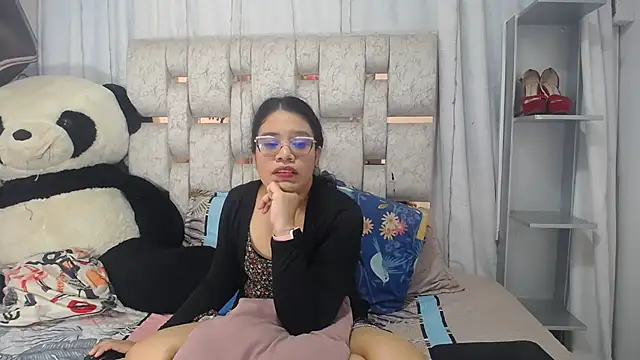 KEYRA-MILLER- online show from 02-26-26, 01:59