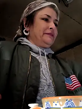 Snapshot of TexaSMESS_37 chatting on 02-16-25, 05:37 TexaSMESS 37 online show from 02-16-25, 05:37