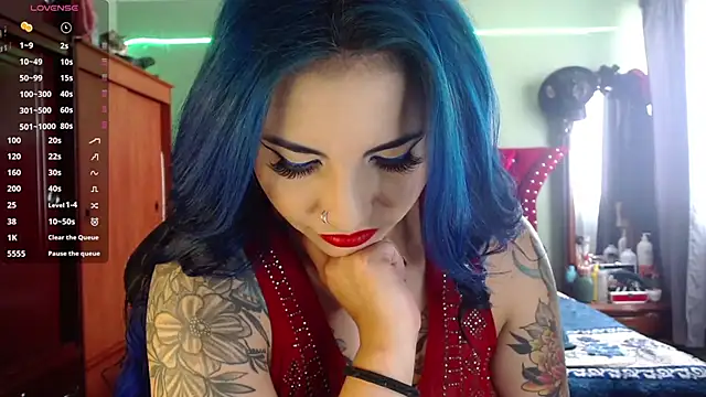 black wiidow online show from 01-17-25, 04:26