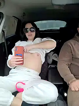 Snapshot of -Pupsiki- chatting on 03-14-25, 06:21 -Pupsiki- online show from 03-14-25, 06:21