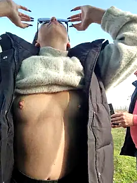 Snapshot of -Pupsiki- chatting on 11-09-25, 07:50 -Pupsiki- online show from 11-09-25, 07:50