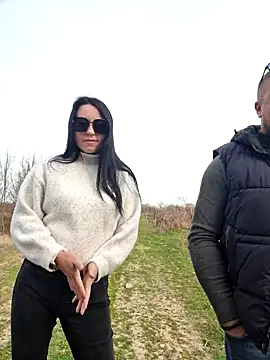 Snapshot of -Pupsiki- chatting on 11-24-25, 08:14 -Pupsiki- online show from 11-24-25, 08:14