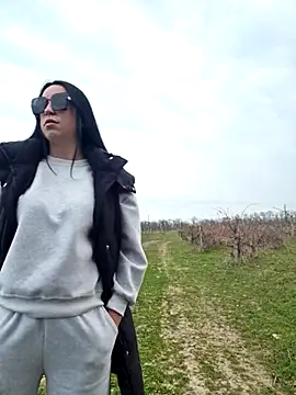 Snapshot of -Pupsiki- chatting on 11-26-25, 05:41 -Pupsiki- online show from 11-26-25, 05:41