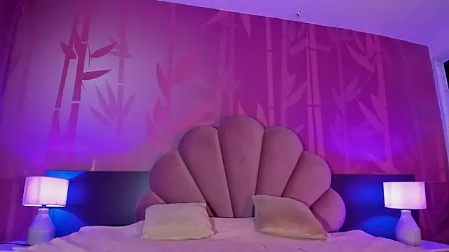 Lezy  online show from 01-31-25, 07:51