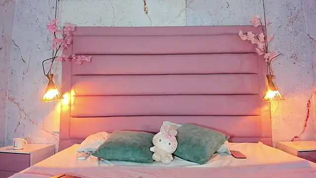 Lezy  online show from 10-03-25, 07:44