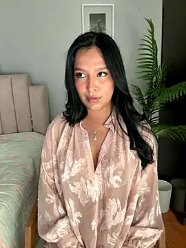 Gytha davis online show from 10-07-25, 09:56