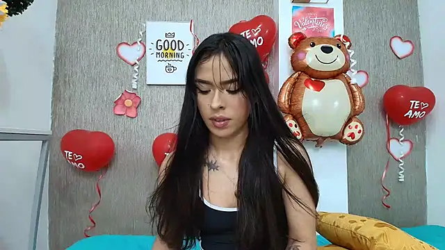 Cloeandtyfanny online show from 02-16-25, 02:42