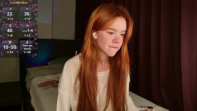 Snapshot of Teya_New chatting on 03-03-25, 07:21 Teya New online show from 03-03-25, 07:21