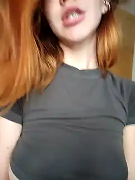 Snapshot of Teya_New chatting on 09-27-25, 10:42 Teya New online show from 09-27-25, 10:42