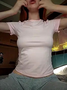 Snapshot of Teya_New chatting on 10-29-25, 09:11 Teya New online show from 10-29-25, 09:11