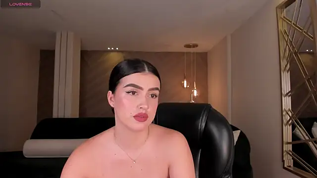 Snapshot of PaulinaSantos_ chatting on 07-16-26, 08:04 PaulinaSantos online show from 07-16-26, 08:04
