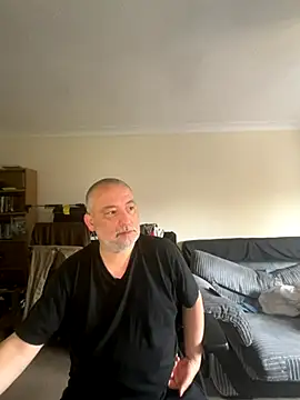 LondonTeffy online show from 10-17-25, 11:13