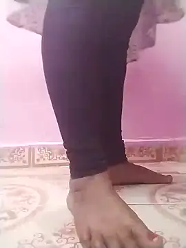 Tamilpriya46 online show from 02-08-25, 07:04