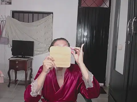 Snapshot of Linda_naomy chatting on 02-24-26, 07:45 Linda naomy online show from 02-24-26, 07:45