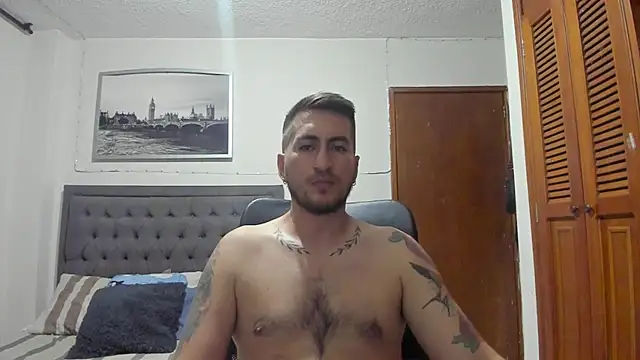 Snapshot of JasonGray96 chatting on 06-27-26, 11:32 JasonGray96 online show from 06-27-26, 11:32