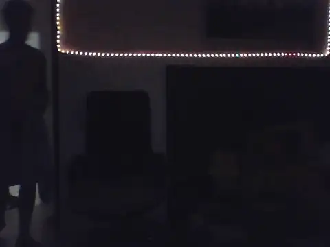 Snapshot of JasonGray96 chatting on 07-09-26, 01:42 JasonGray96 online show from 07-09-26, 01:42
