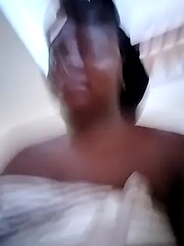 Snapshot of TheDoubleTrouble18xxx chatting on 10-16-25, 09:21 TheDoubleTrouble18xxx online show from 10-16-25, 09:21