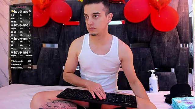 Snapshot of Maximo__ chatting on 02-09-25, 09:49 Maximo online show from 02-09-25, 09:49