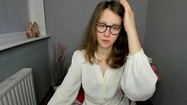 AfinaCutie online show from 03-19-25, 01:40