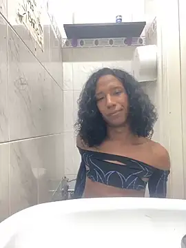 Snapshot of tamarabigass1 chatting on 02-25-25, 04:24 tamarabigass1 online show from 02-25-25, 04:24