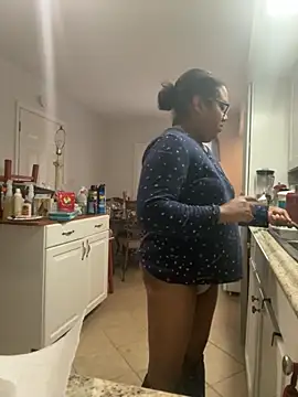 ebonyred online show from 12-05-25, 02:36