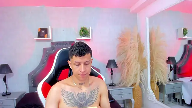 AgarEvans online show from 04-12-26, 05:34