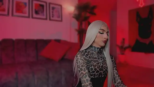 Taylor  foxxx online show from 03-10-26, 01:10