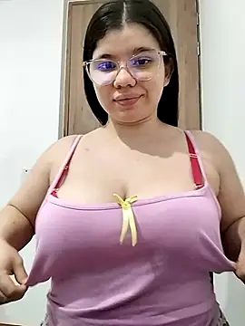 Snapshot of Danzel1105 chatting on 02-14-25, 02:44 Danzel1105 online show from 02-14-25, 02:44