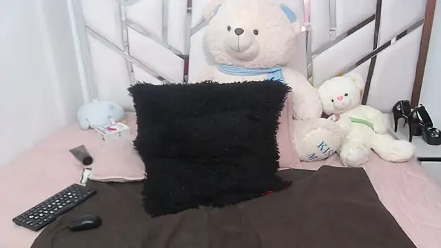 celestesouzalatin online show from 09-12-25, 02:22