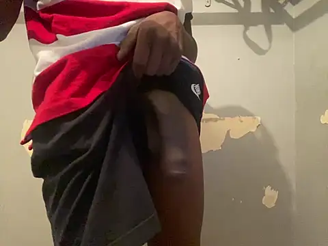 chocolatemeatstick25 online show from 03-02-25, 12:32