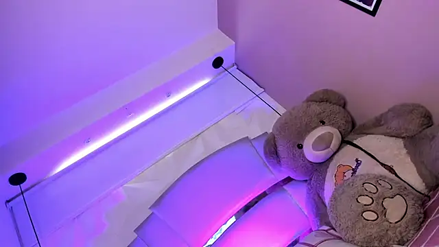 Snapshot of Dalila_Thoms chatting on 03-18-25, 04:48 Dalila Thoms online show from 03-18-25, 04:48