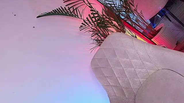 Snapshot of Dalila_Thoms chatting on 11-28-25, 06:54 Dalila Thoms online show from 11-28-25, 06:54