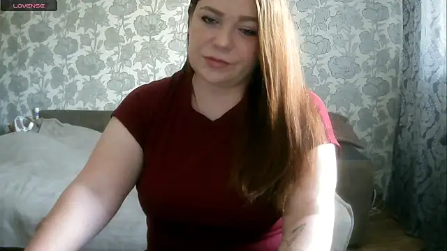 Snapshot of Sabrina_Poison chatting on 06-13-26, 04:32 Sabrina Poison online show from 06-13-26, 04:32