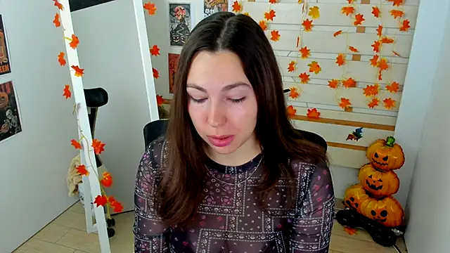 Lexy flower online show from 10-22-25, 05:41