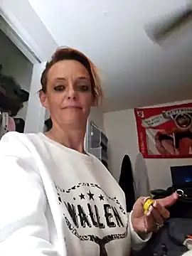 Dixiefaye Pika online show from 02-25-25, 06:03